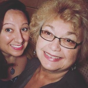 Meet your Posher, Cynthia